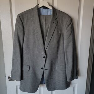 Tommy Hilfiger Plaid Suit Mens 42R Double Vent Jacket 39W X 29L Flat Front Pants
